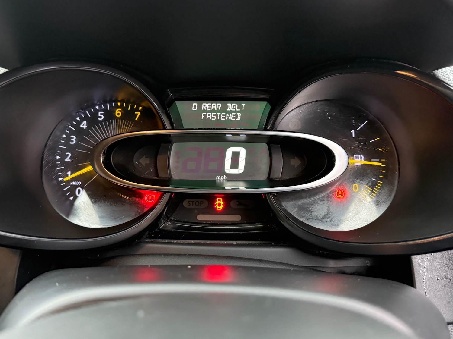 Used Renault Clio 2015 for sale - 77137235: Photo 21