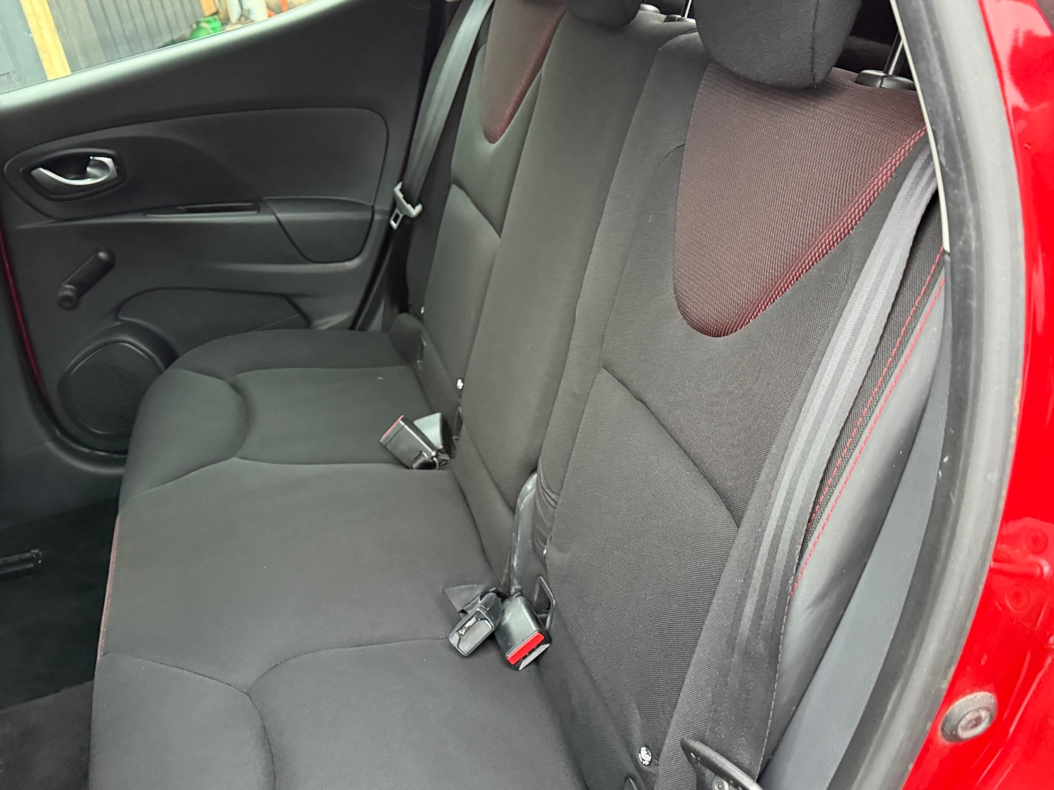 Used Renault Clio 2015 for sale - 77137235: Photo 35