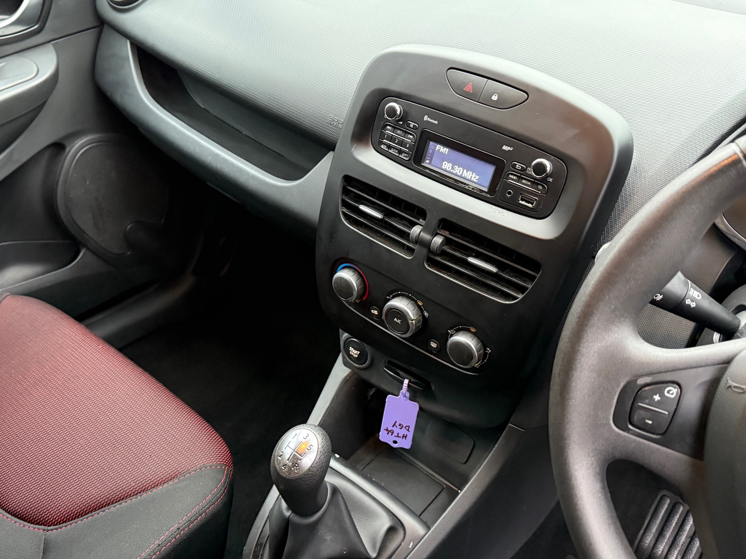 Used Renault Clio 2015 for sale - 77137235: Photo 6