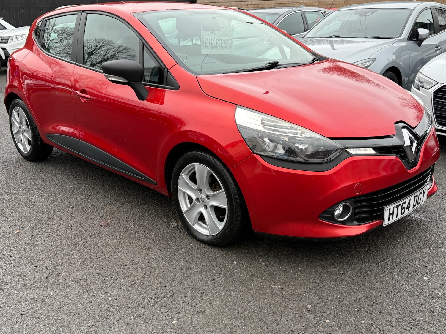 Used Renault Clio 2015 for sale - 77137235: Photo 9