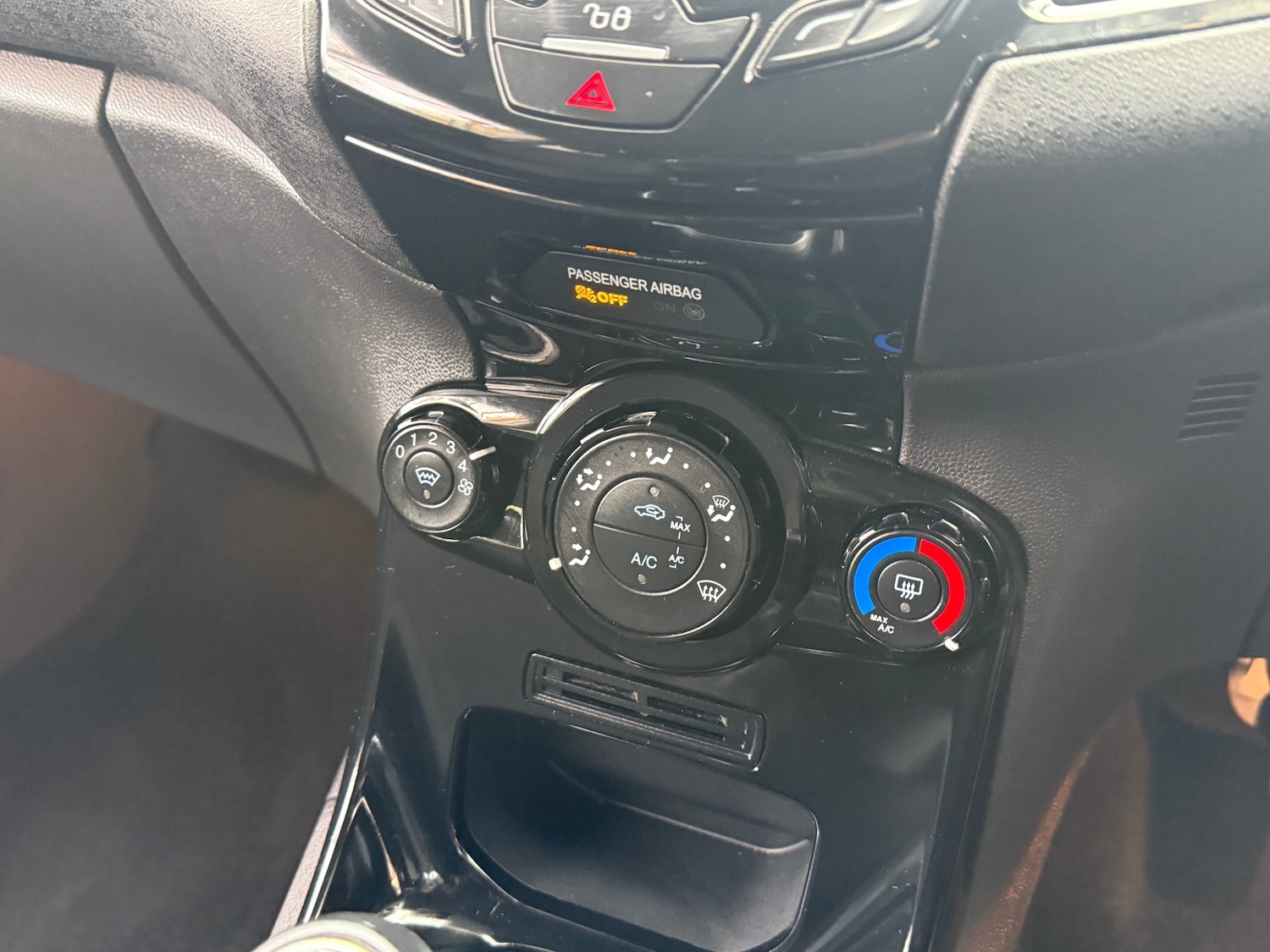 Used Ford Fiesta 2016 for sale - 76425986: Photo 22