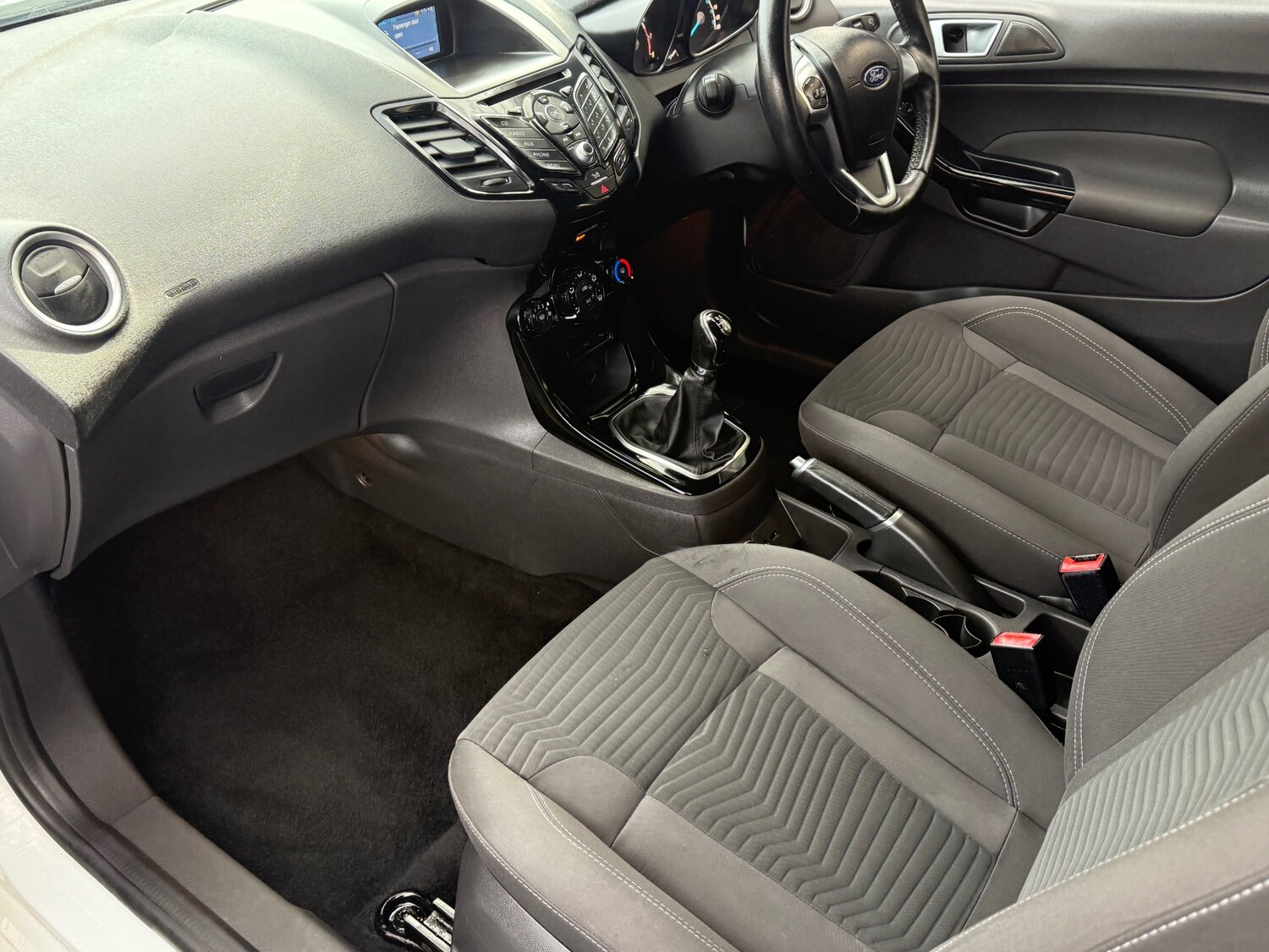 Used Ford Fiesta 2016 for sale - 76425986: Photo 30