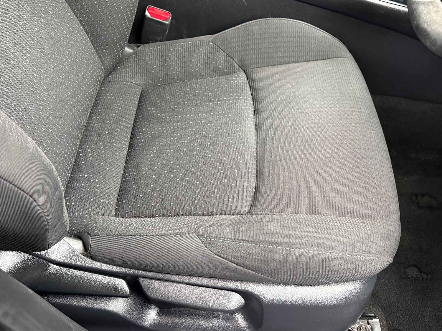 Used Toyota C-HR 2018 for sale - 77678730: Photo 31