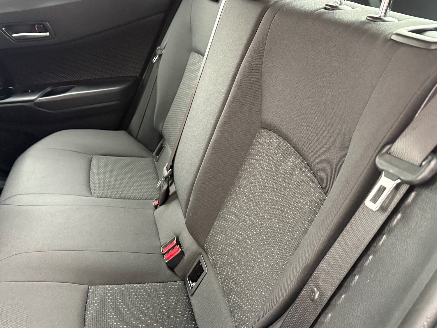 Used Toyota C-HR 2018 for sale - 77678730: Photo 40