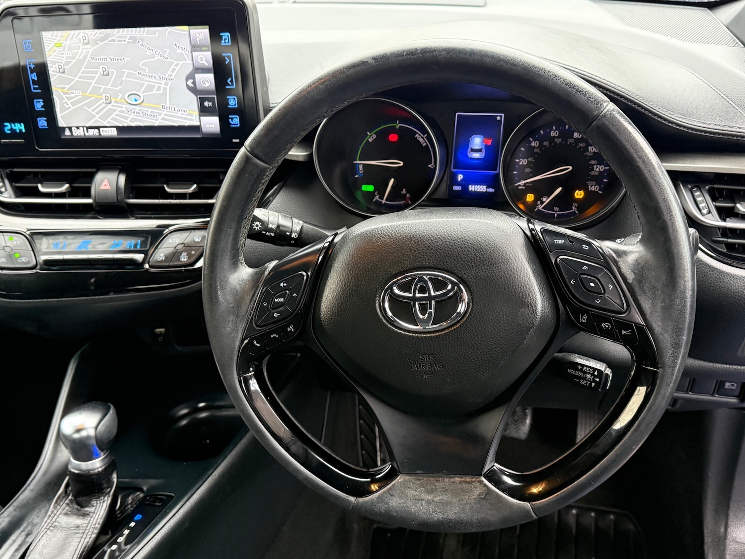 Used Toyota C-HR 2018 for sale - 77678730: Photo 5