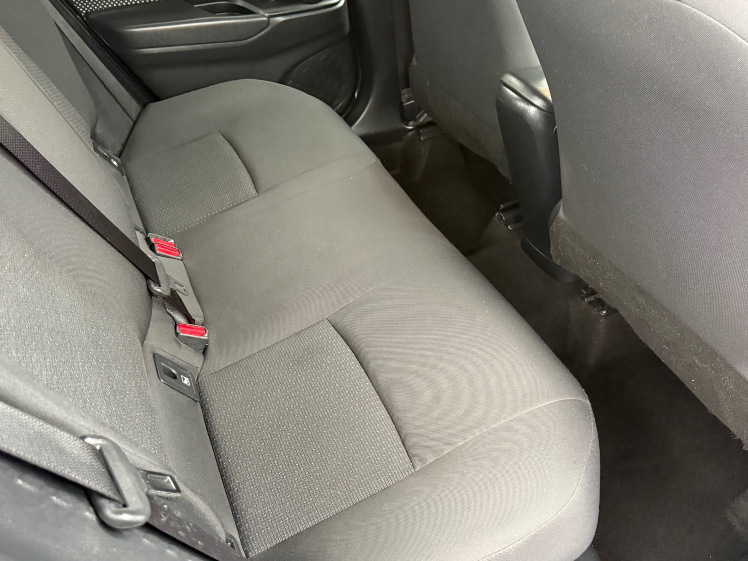 Used Toyota C-HR 2018 for sale - 77678730: Photo 8