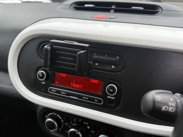 Used Renault Twingo 2015 for sale - 76302181: Photo 23