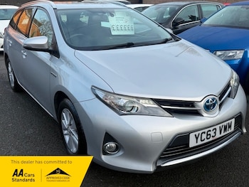 Used Toyota Auris 2013 for sale - 76908301: Photo