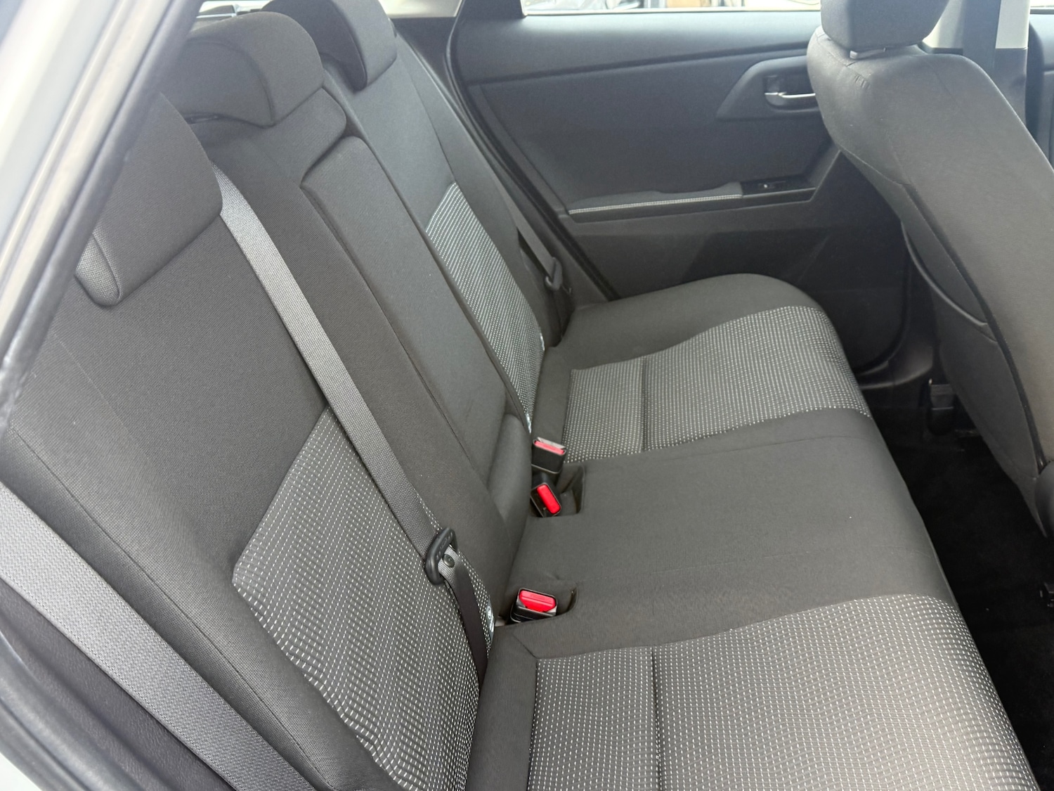 Used Toyota Auris 2013 for sale - 76908301: Photo 34