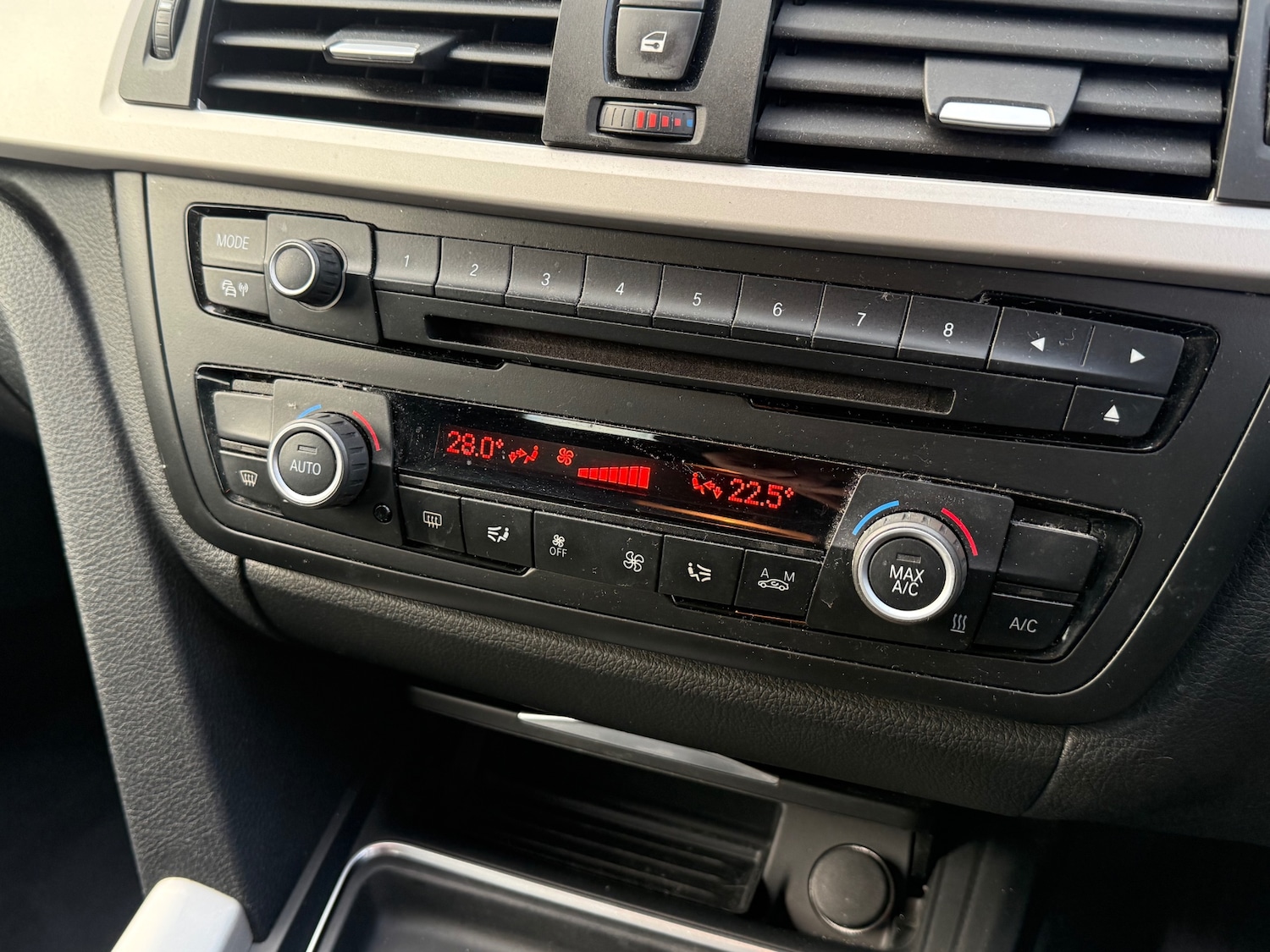 Used BMW 3 Series 2013 for sale - 77357530: Photo 25