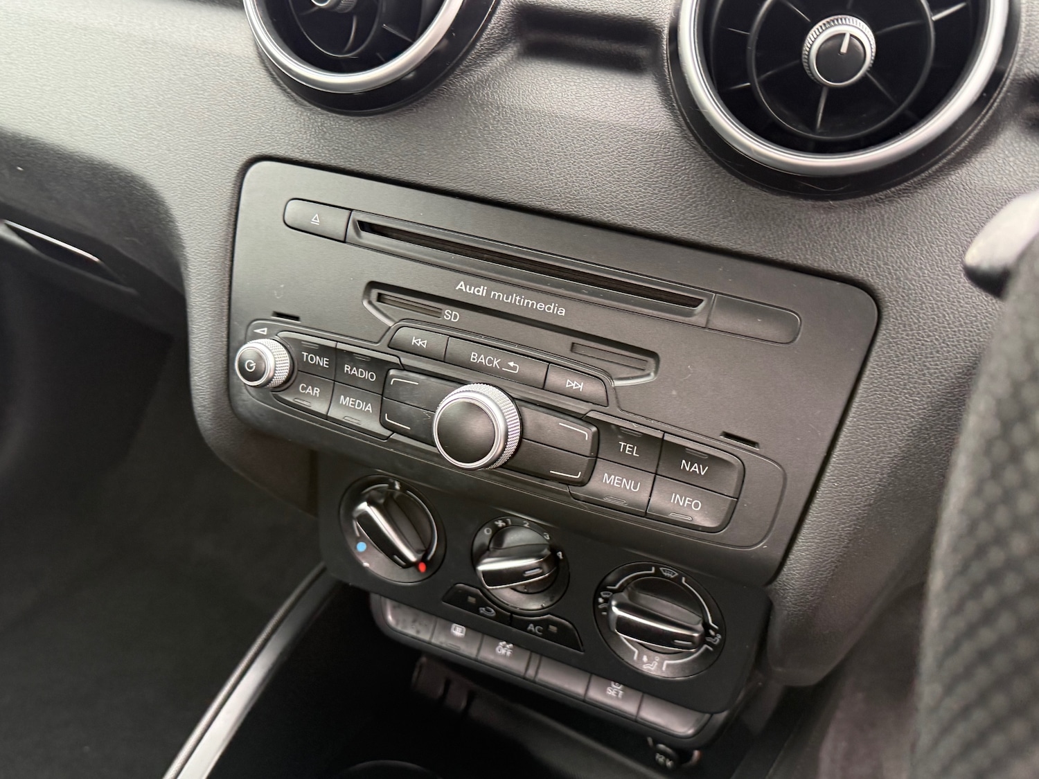 Used Audi A1 2014 for sale - 78071024: Photo 25