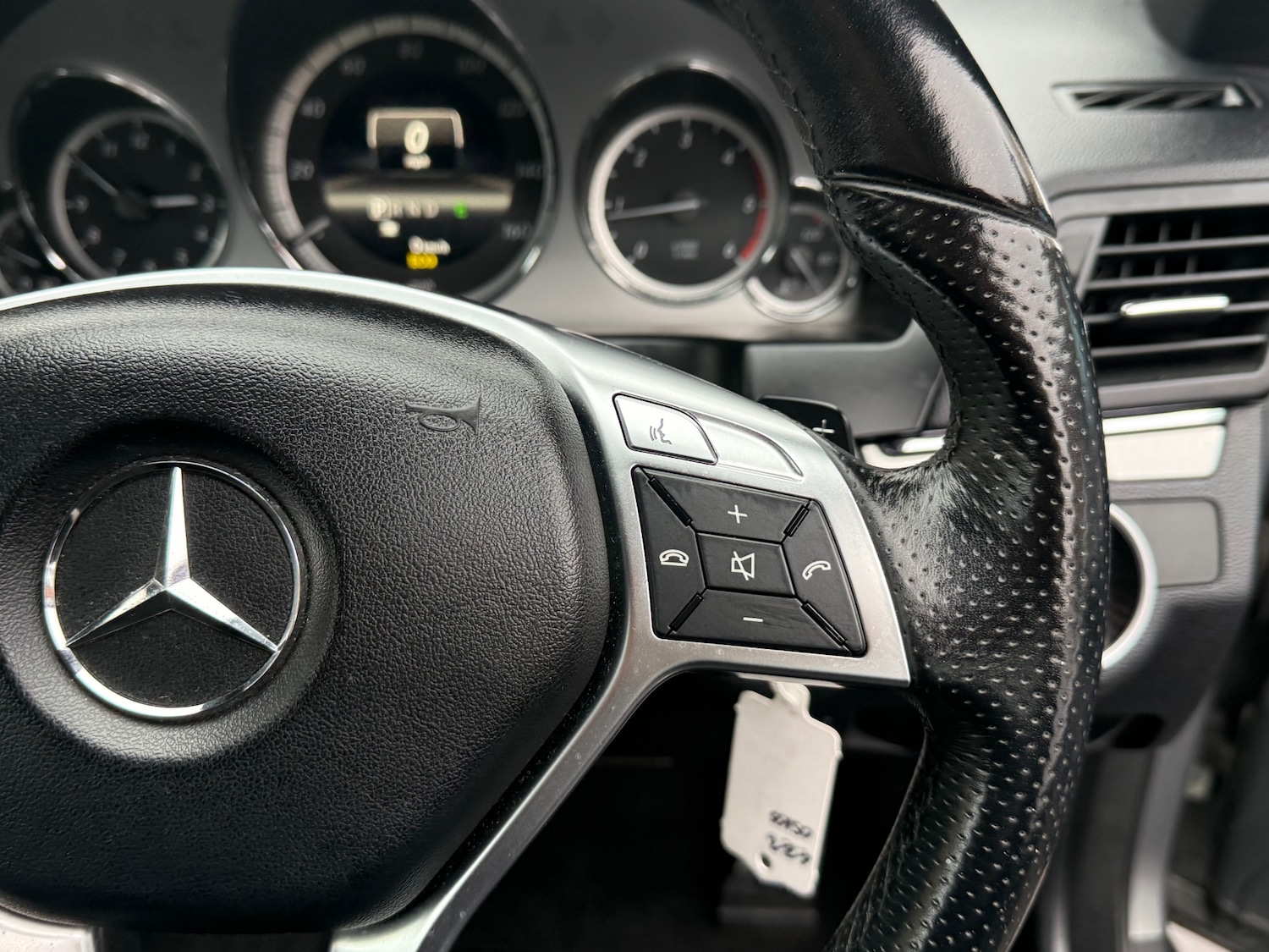 Used Mercedes-Benz E Class 2012 for sale - 76415005: Photo 21