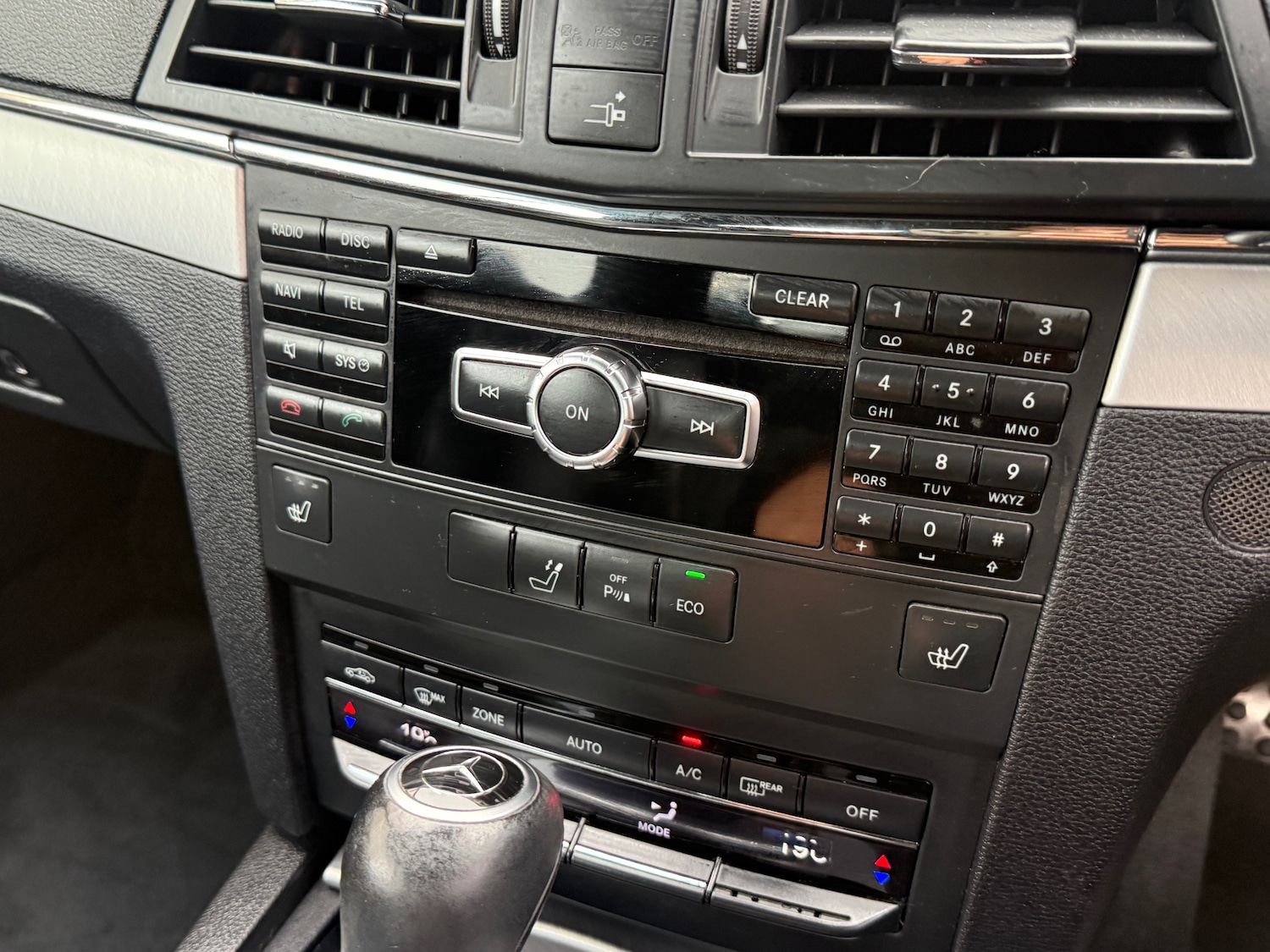 Used Mercedes-Benz E Class 2012 for sale - 76415005: Photo 26