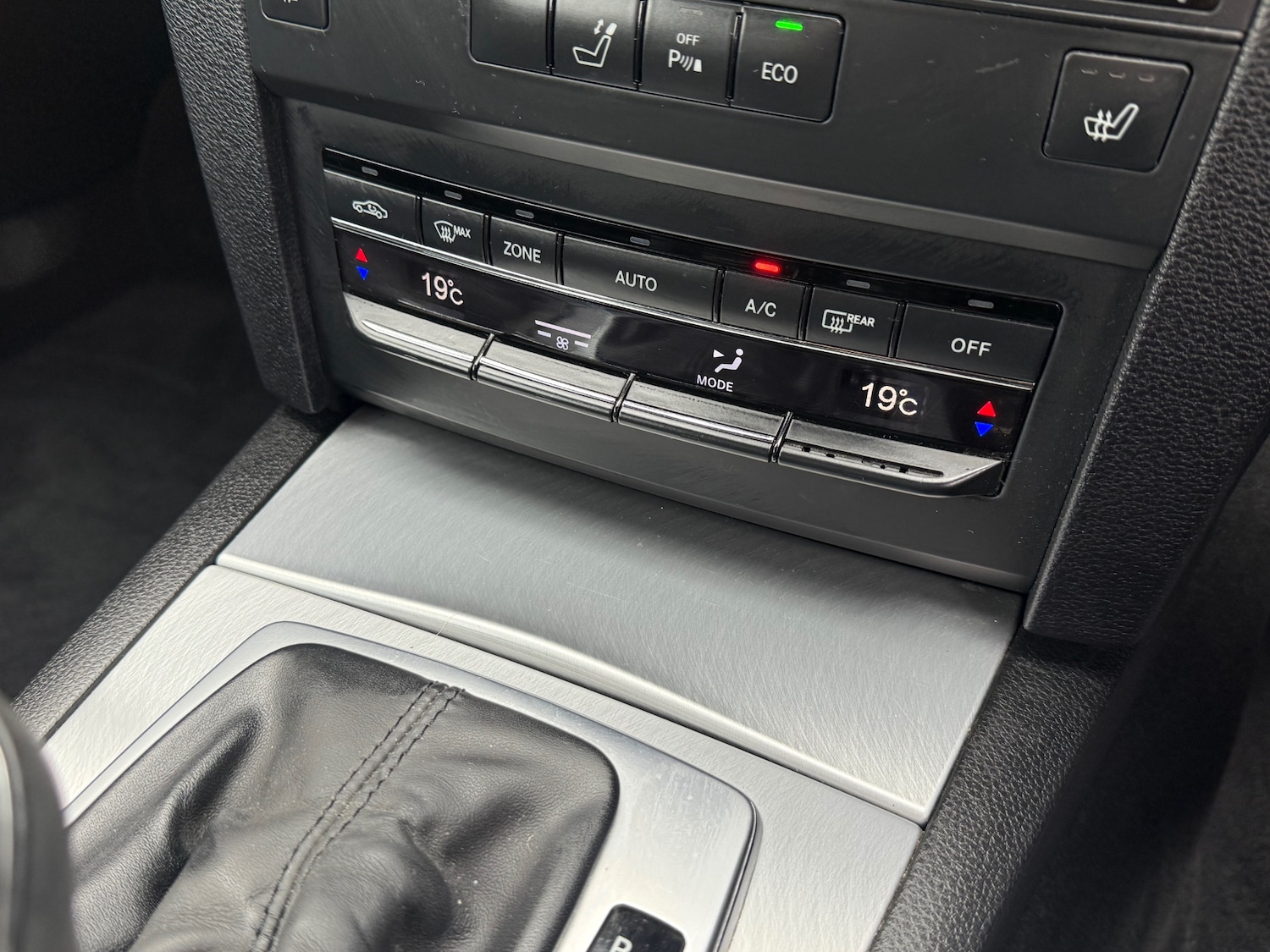 Used Mercedes-Benz E Class 2012 for sale - 76415005: Photo 29