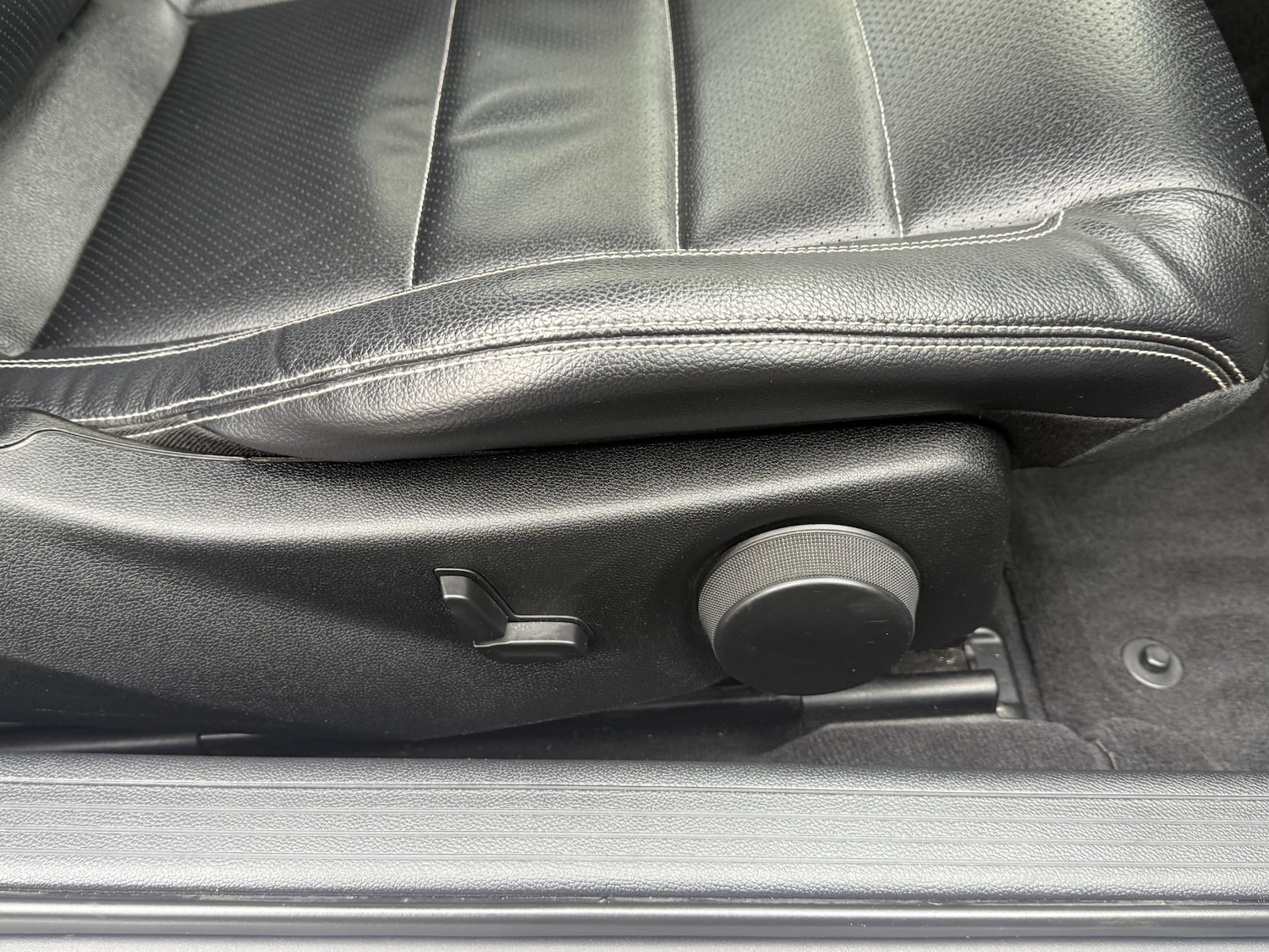 Used Mercedes-Benz E Class 2012 for sale - 76415005: Photo 33