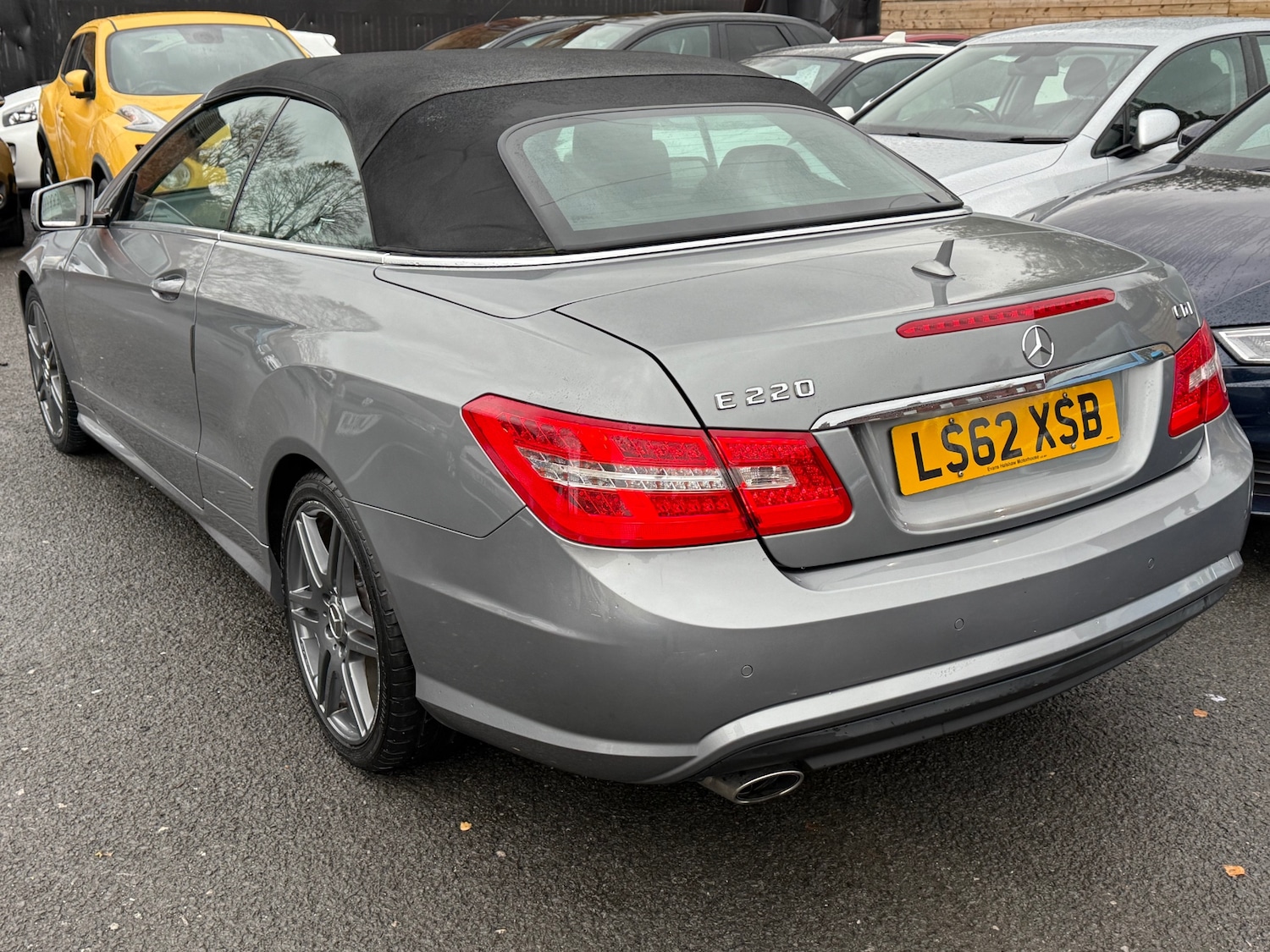 Used Mercedes-Benz E Class 2012 for sale - 76415005: Photo 4