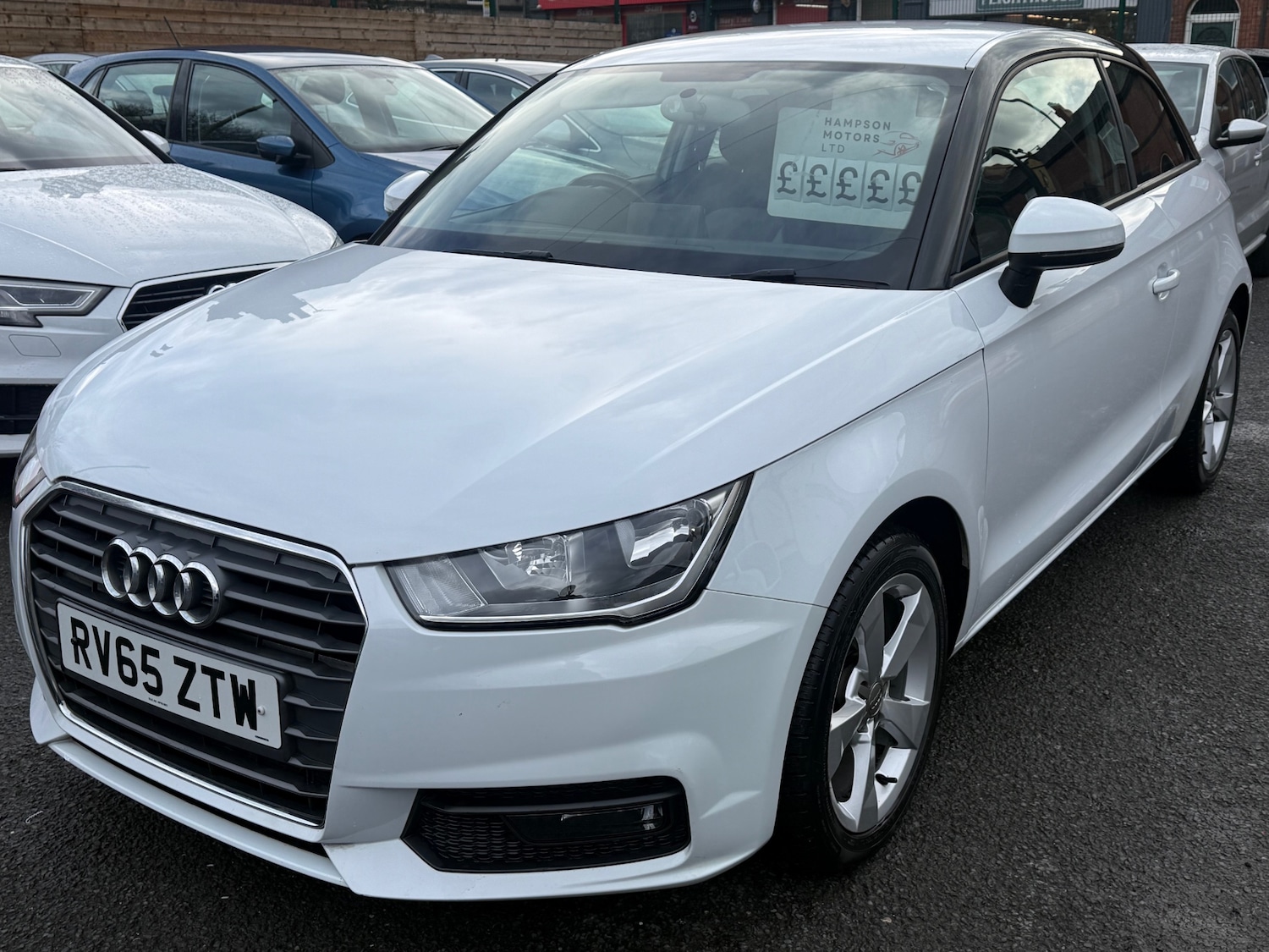 Used Audi A1 2015 for sale - 77259475: Photo 2
