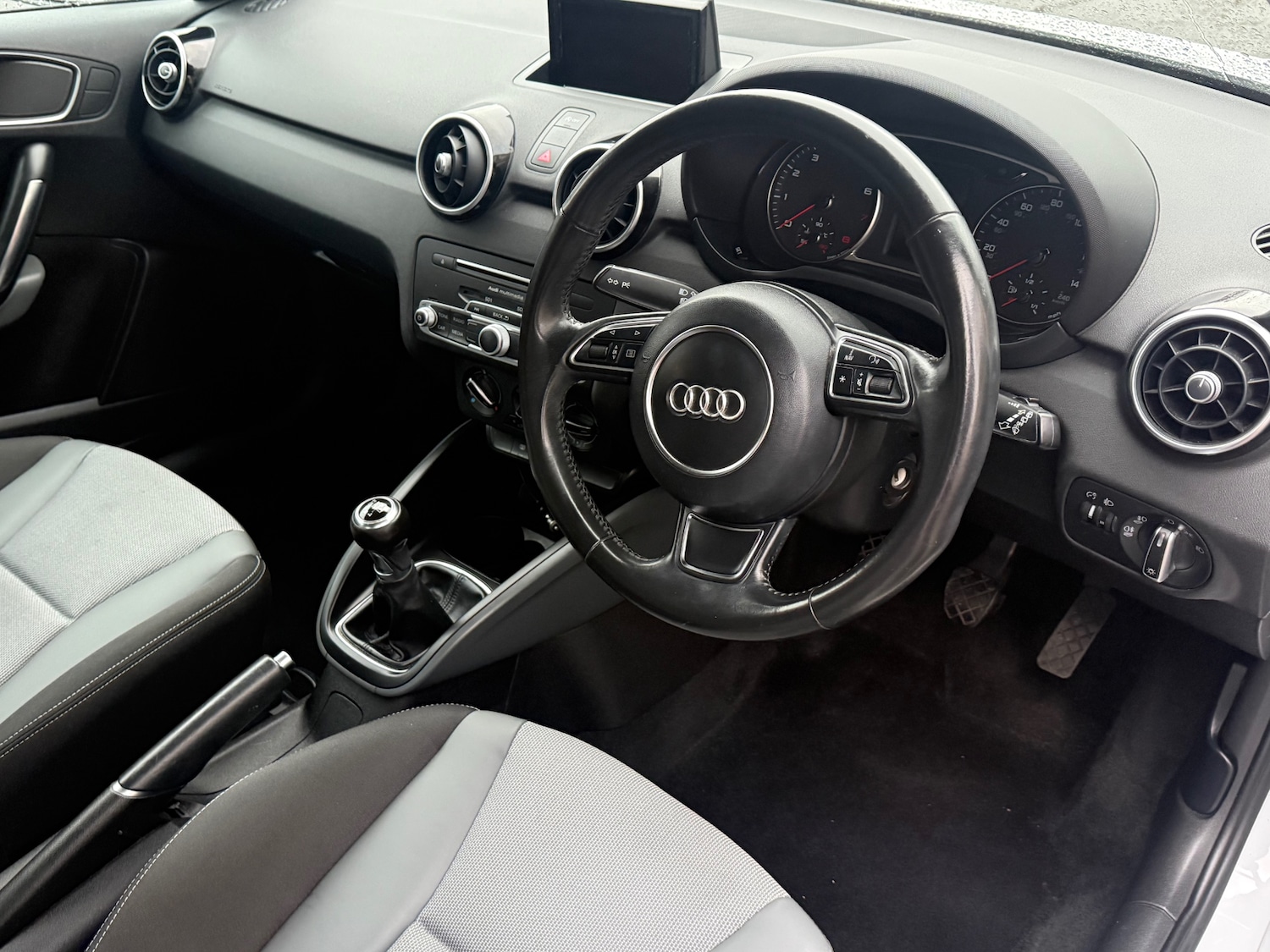 Used Audi A1 2015 for sale - 77259475: Photo 5