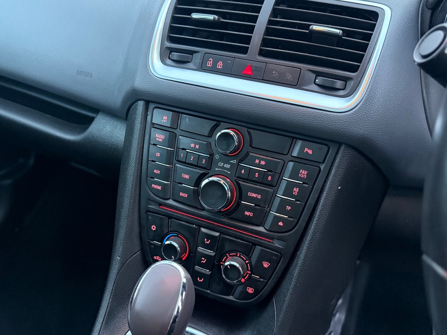 Used Vauxhall Meriva 2013 for sale - 76652782: Photo 26