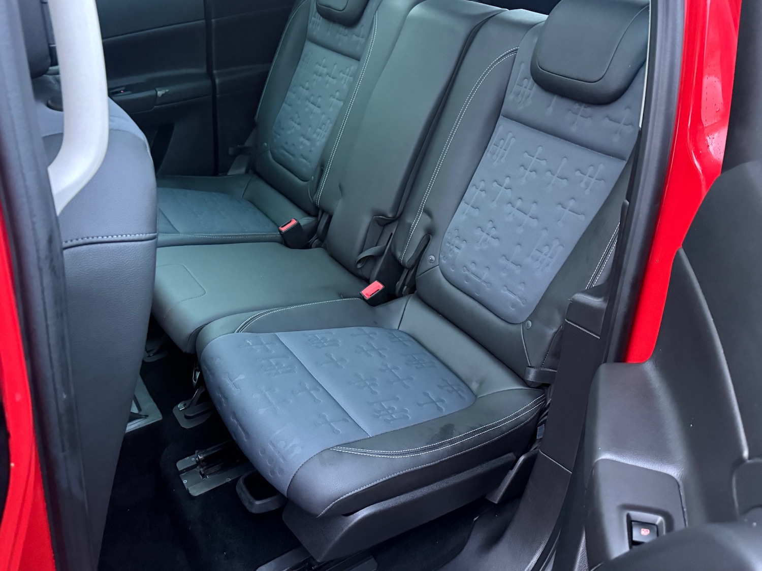 Used Vauxhall Meriva 2013 for sale - 76652782: Photo 36