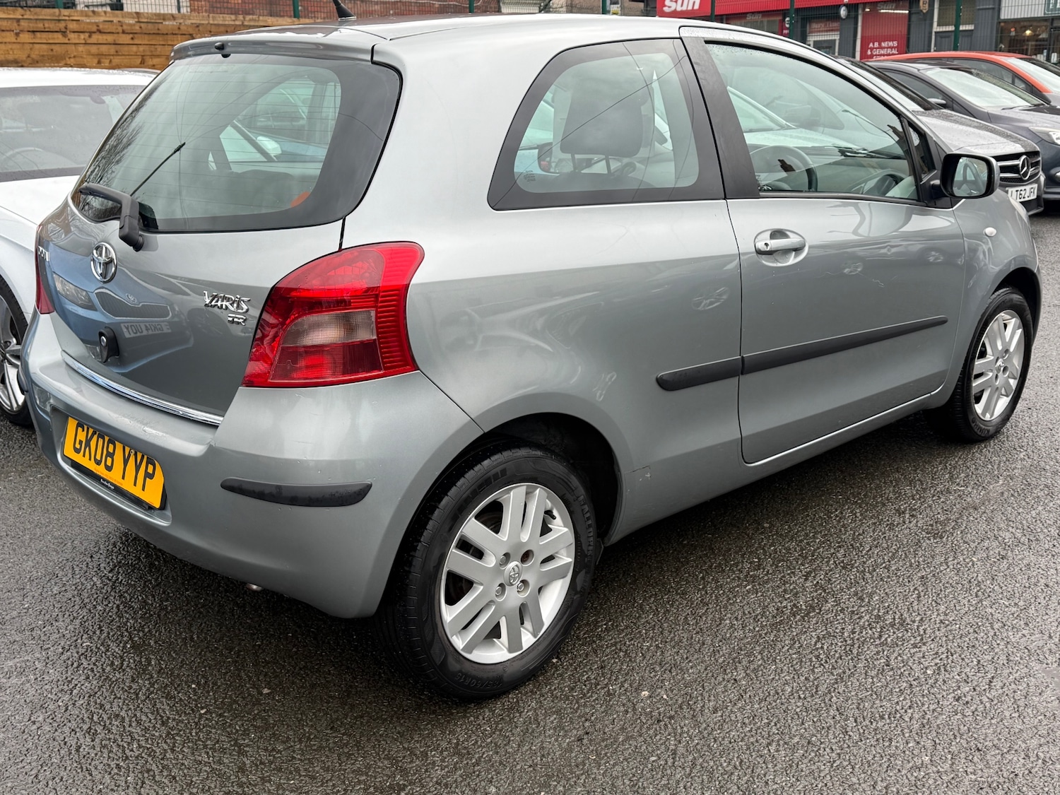 Used Toyota Yaris 2008 for sale - 77339505: Photo 11