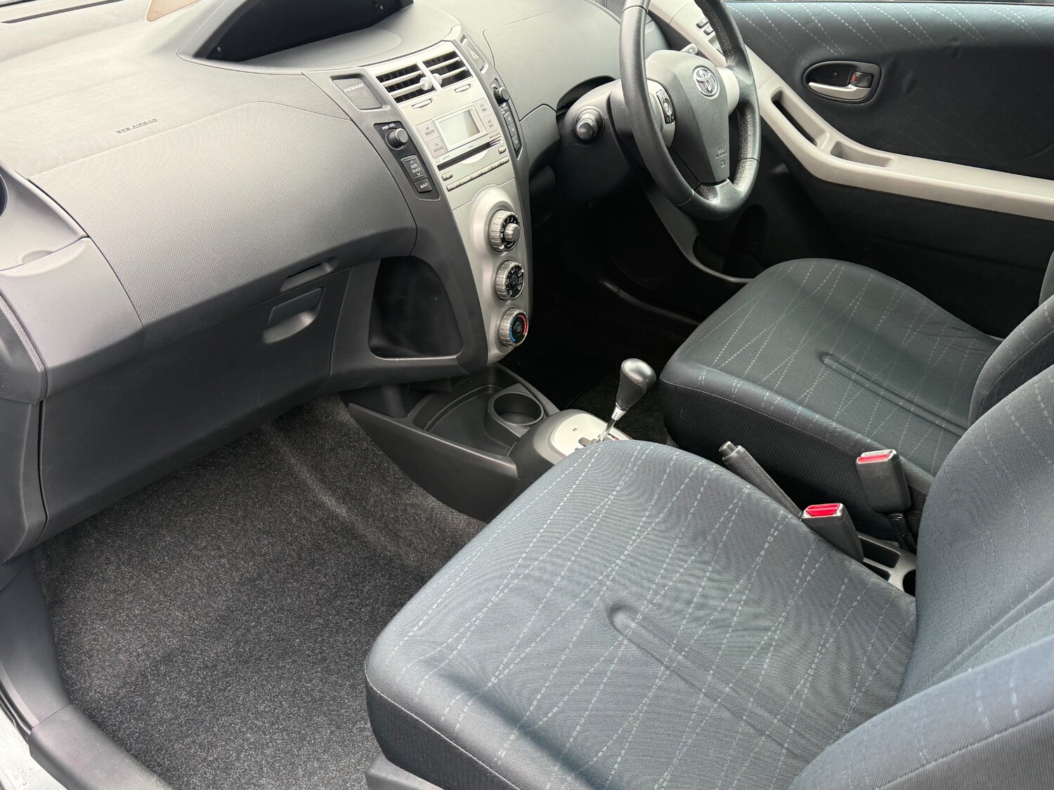 Used Toyota Yaris 2008 for sale - 77339505: Photo 26