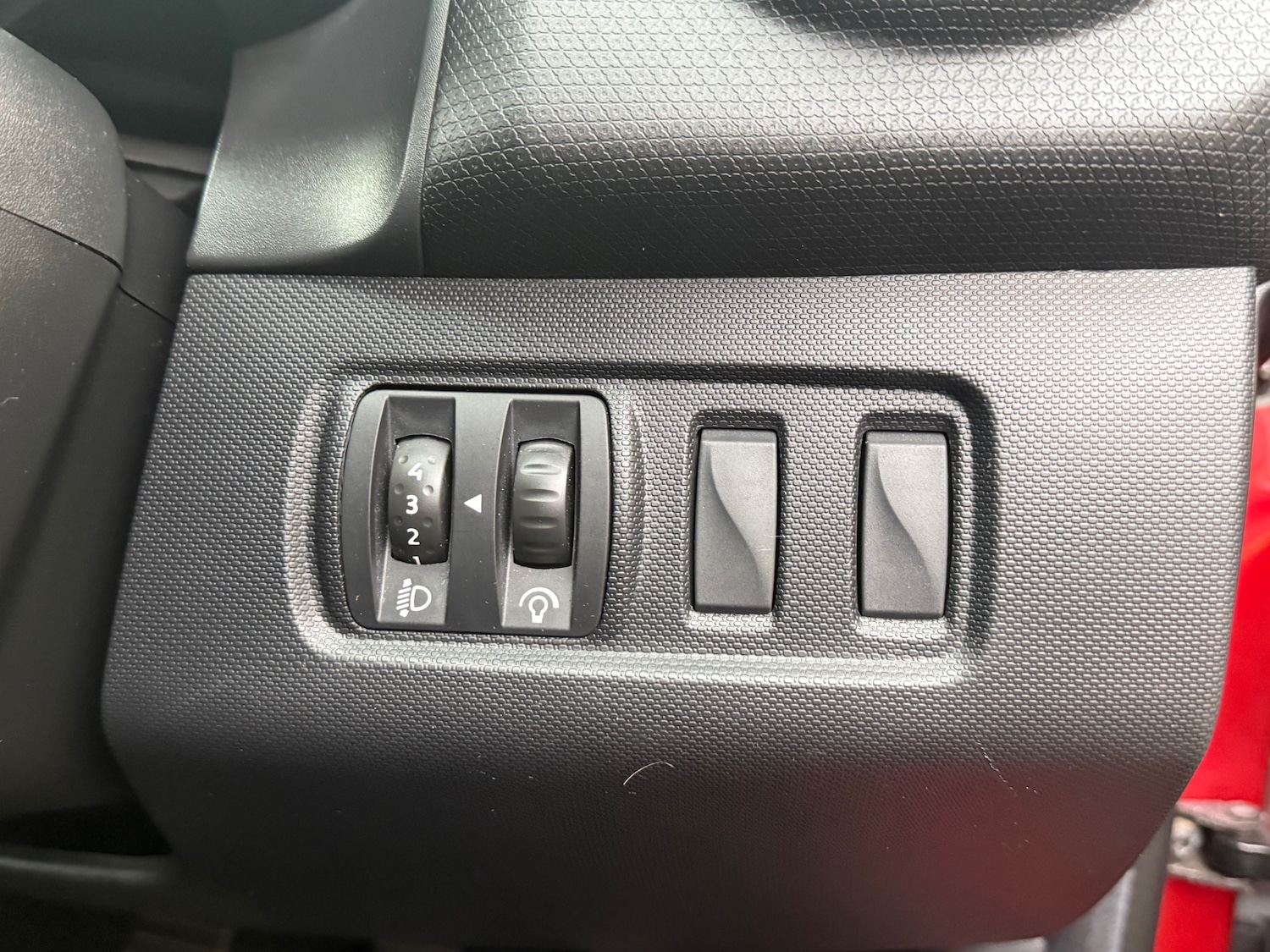 Used Renault Clio 2015 for sale - 77260784: Photo 20