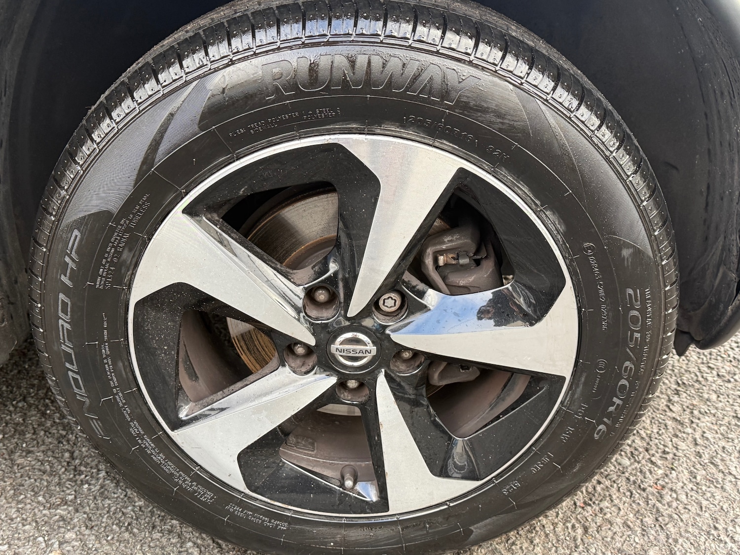 Used Nissan Juke 2018 for sale - 76736511: Photo 17