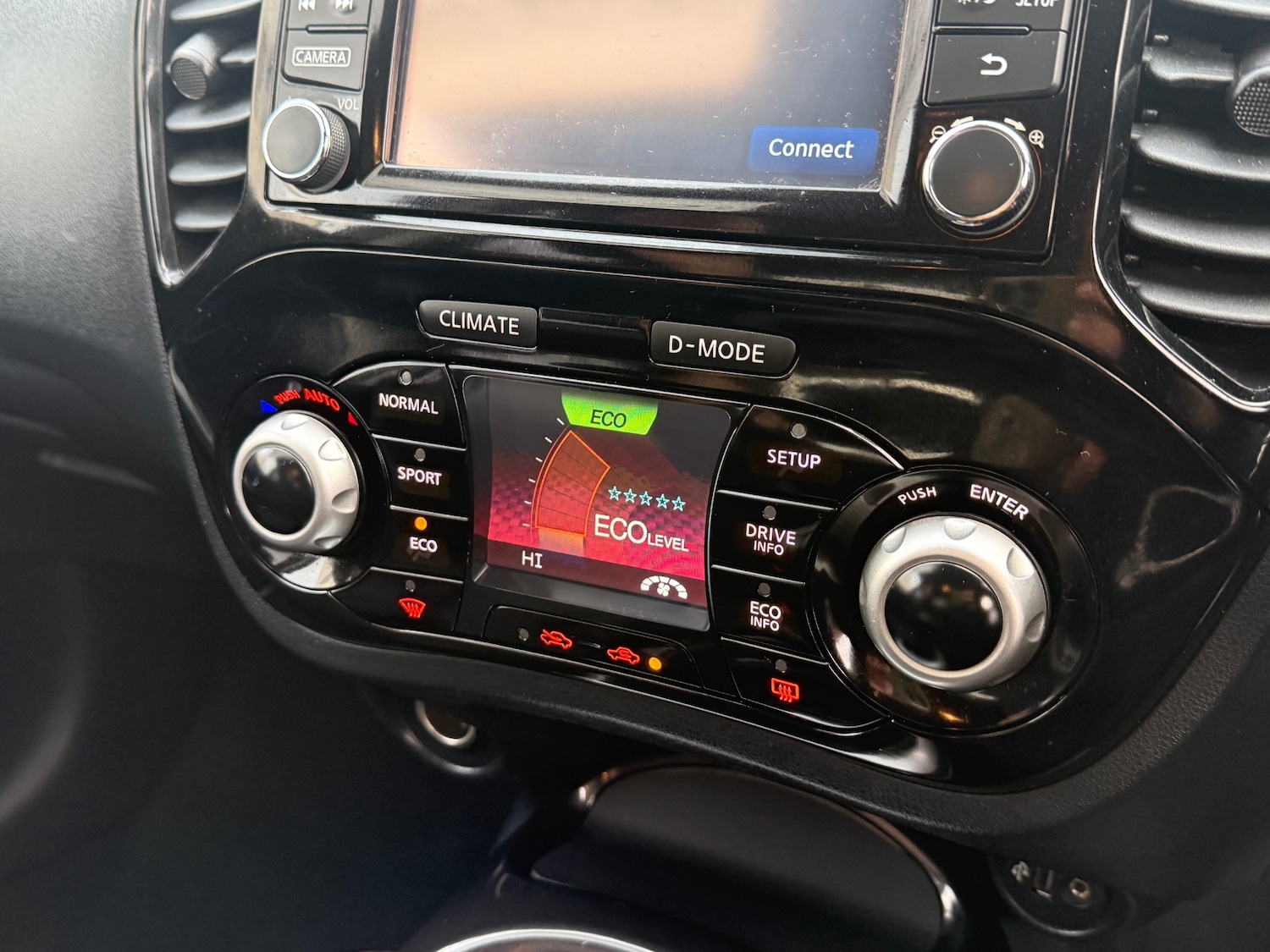 Used Nissan Juke 2018 for sale - 76736511: Photo 25