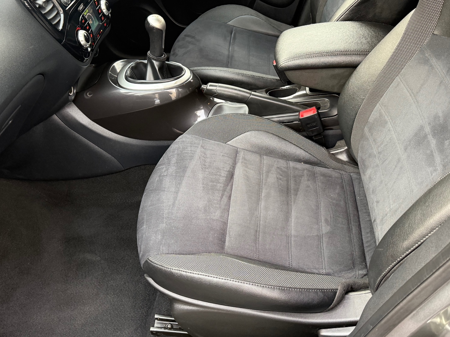 Used Nissan Juke 2018 for sale - 76736511: Photo 31