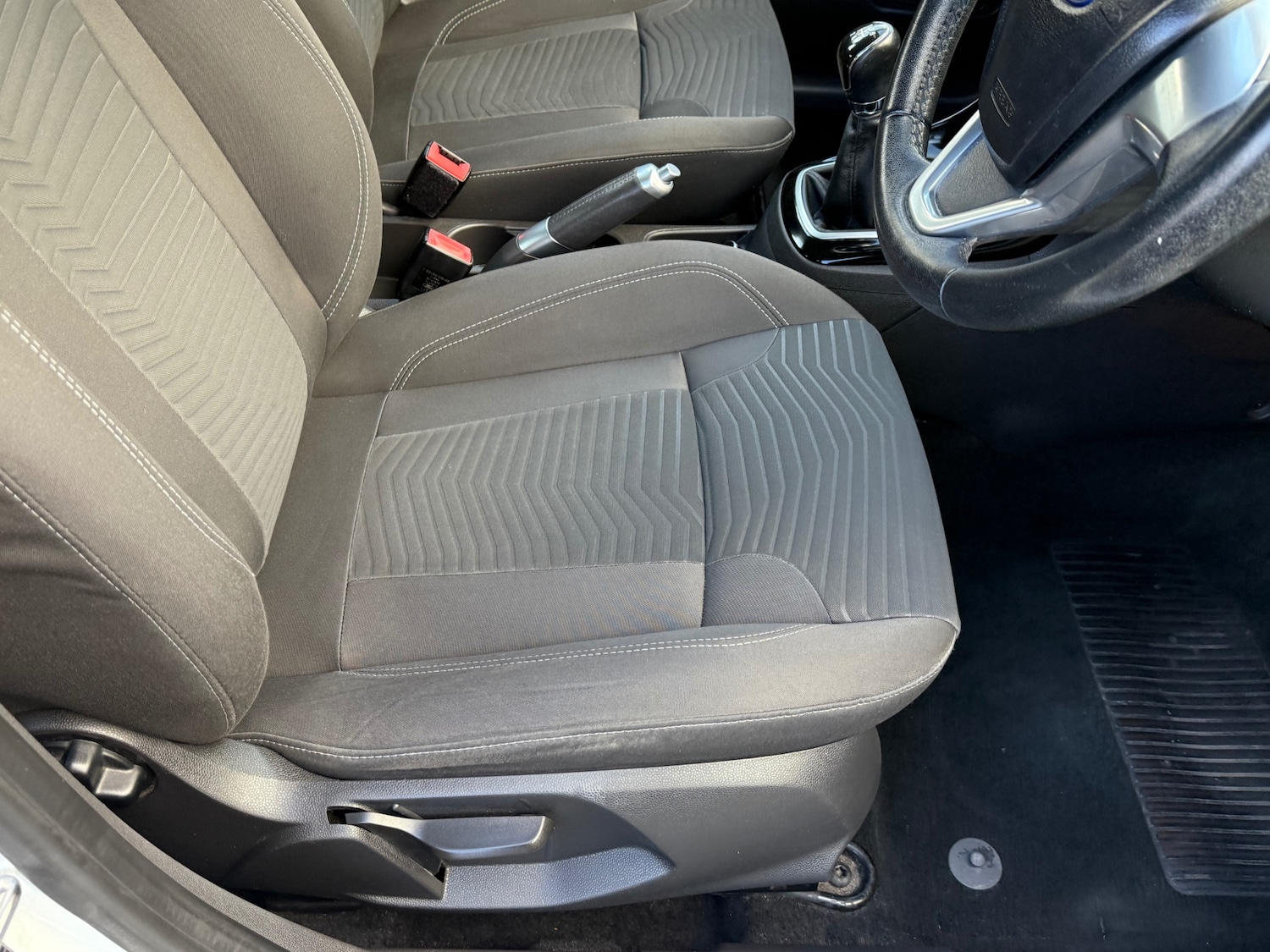 Used Ford Fiesta 2013 for sale - 76571397: Photo 28