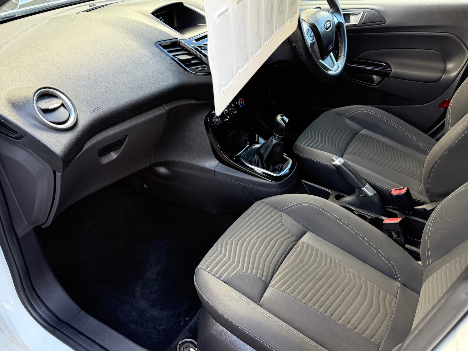 Used Ford Fiesta 2013 for sale - 76571397: Photo 32