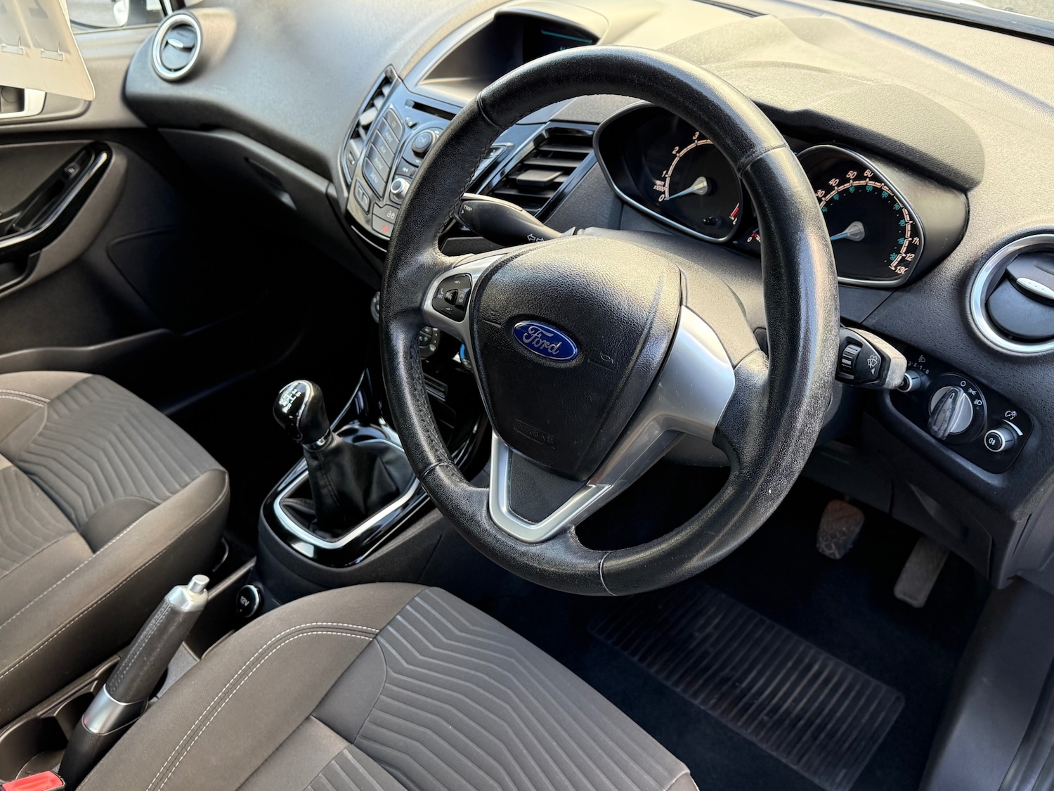 Used Ford Fiesta 2013 for sale - 76571397: Photo 5