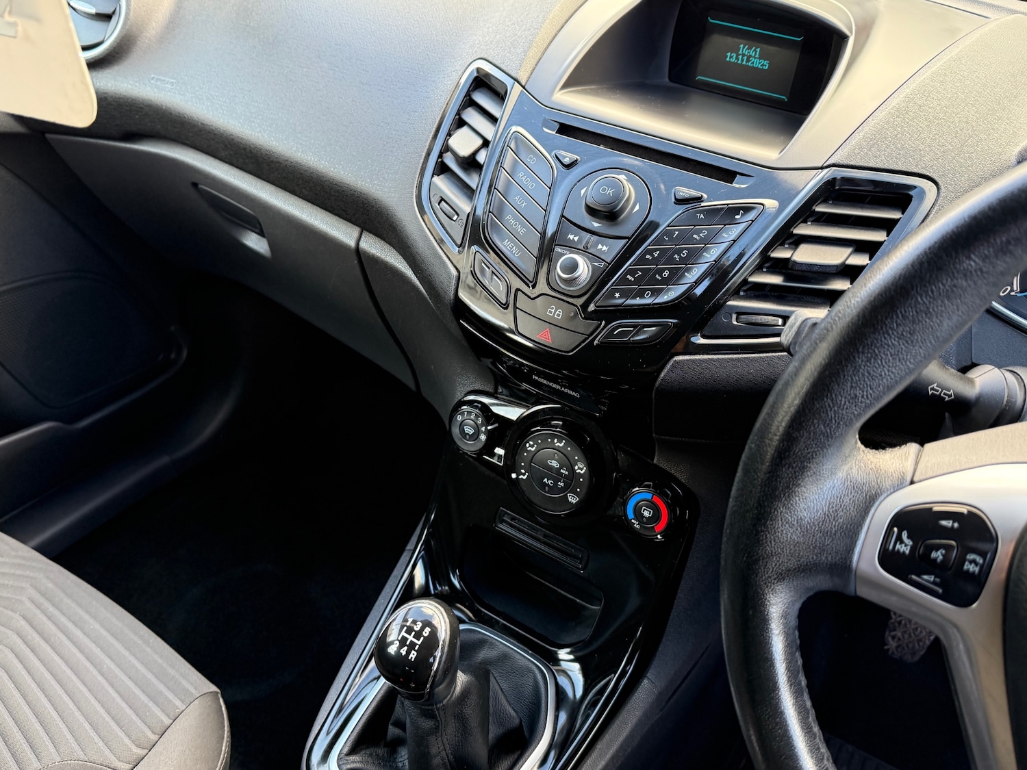 Used Ford Fiesta 2013 for sale - 76571397: Photo 6