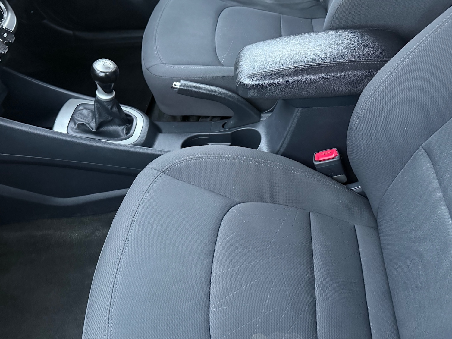 Used Kia Rio 2012 for sale - 76392074: Photo 28