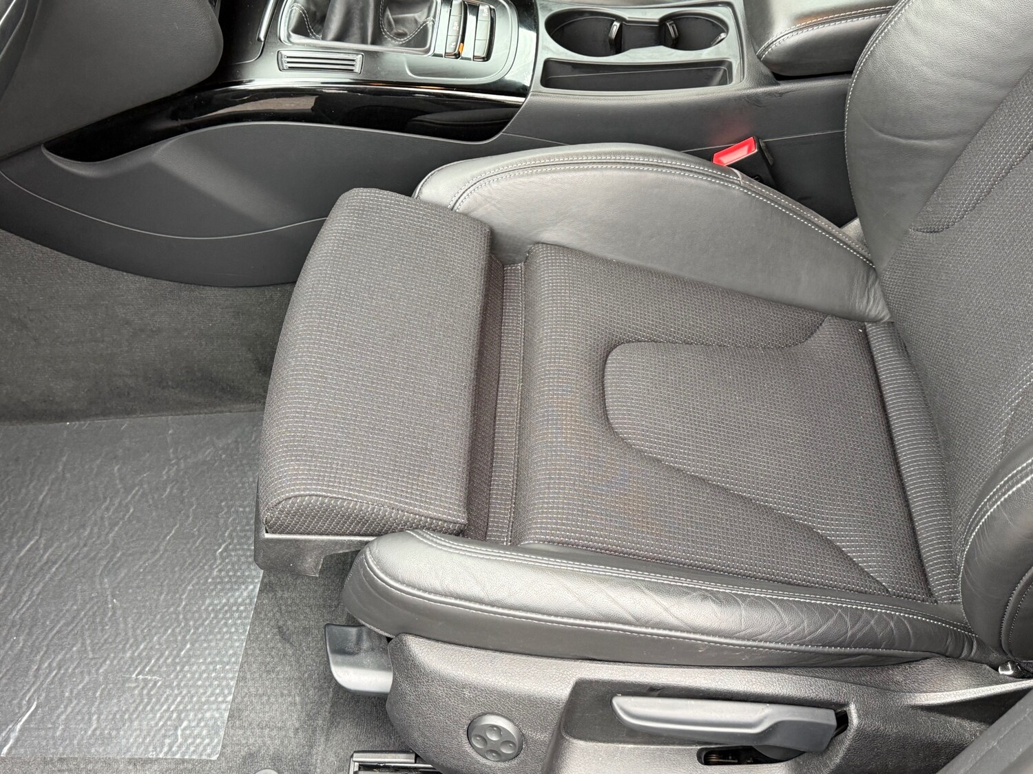 Used Audi A4 2012 for sale - 77423293: Photo 33