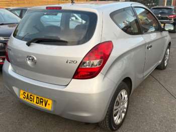 Used Hyundai i20 2011 for sale - 74665361: Photo