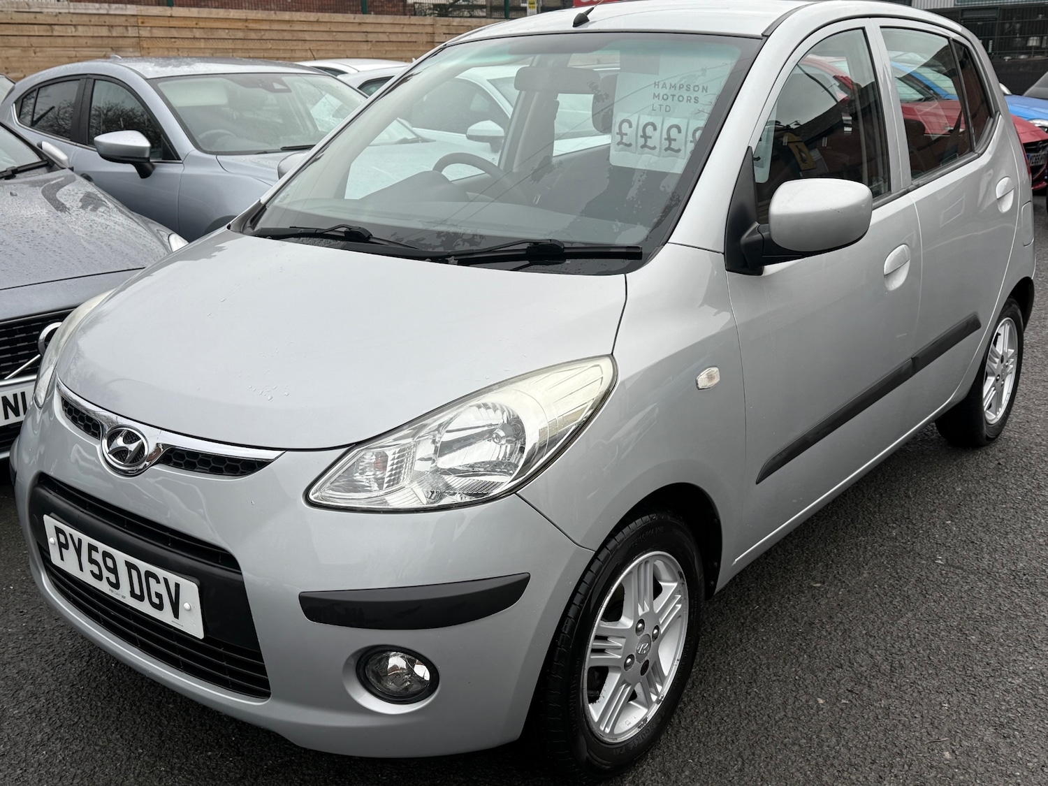 Used Hyundai i10 2009 for sale - 77136184: Photo 2