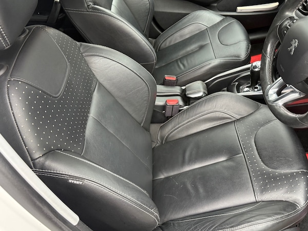 Used Peugeot 2008 2014 for sale - 75997506: Photo 30