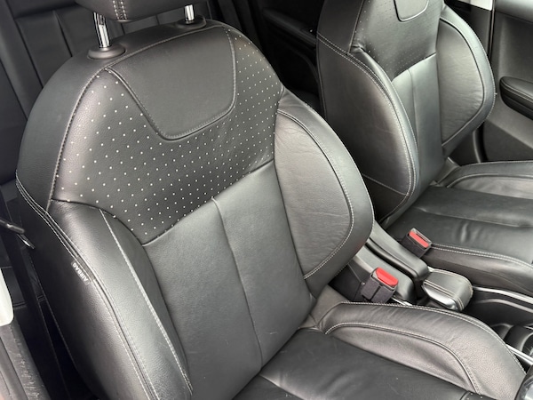Used Peugeot 2008 2014 for sale - 75997506: Photo 31