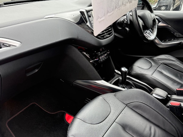Used Peugeot 2008 2014 for sale - 75997506: Photo 32