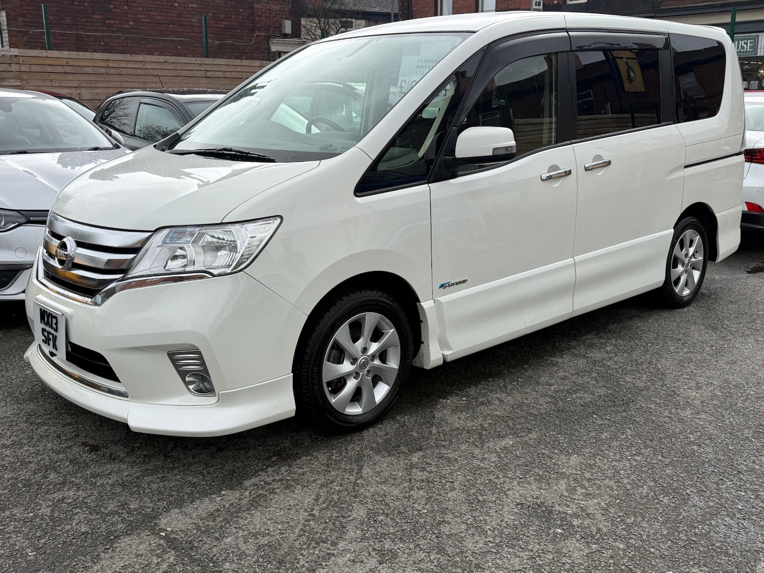 Used Nissan Serena 2024 for sale - 78071025: Photo 10