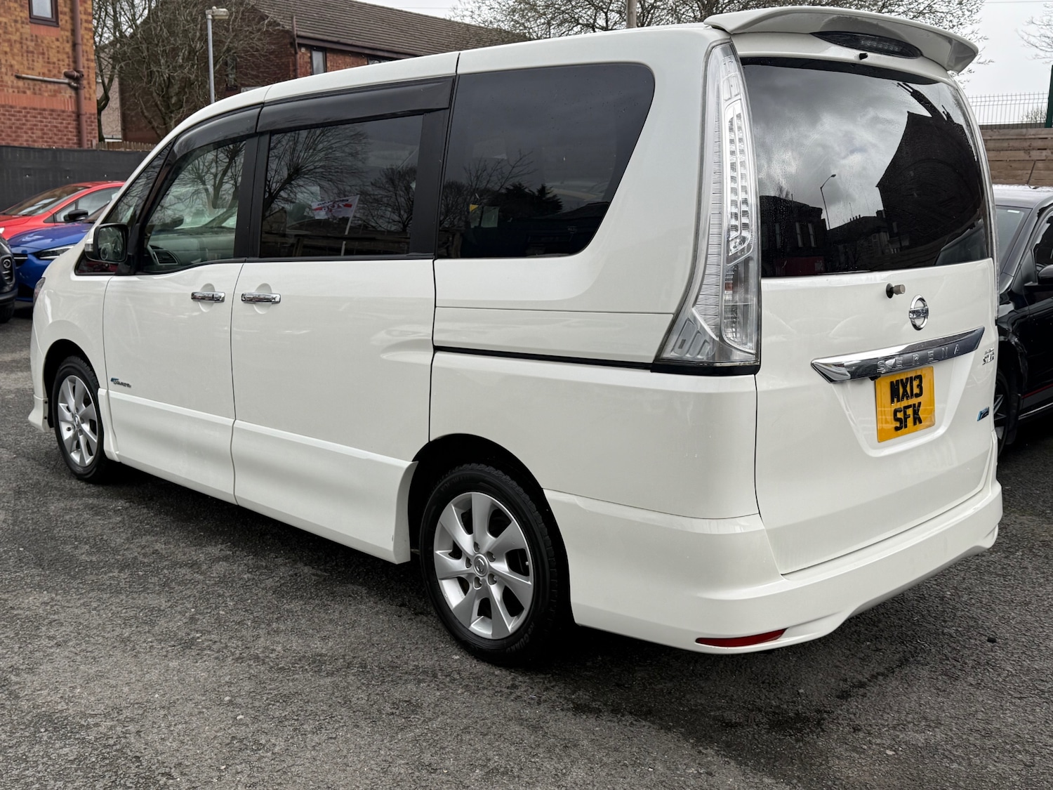 Used Nissan Serena 2024 for sale - 78071025: Photo 12