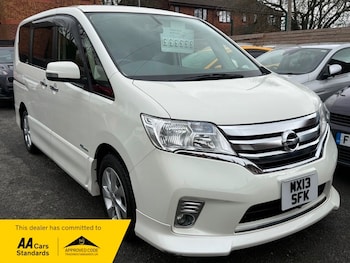 Used Nissan Serena 2013 for sale - 78071025: Photo