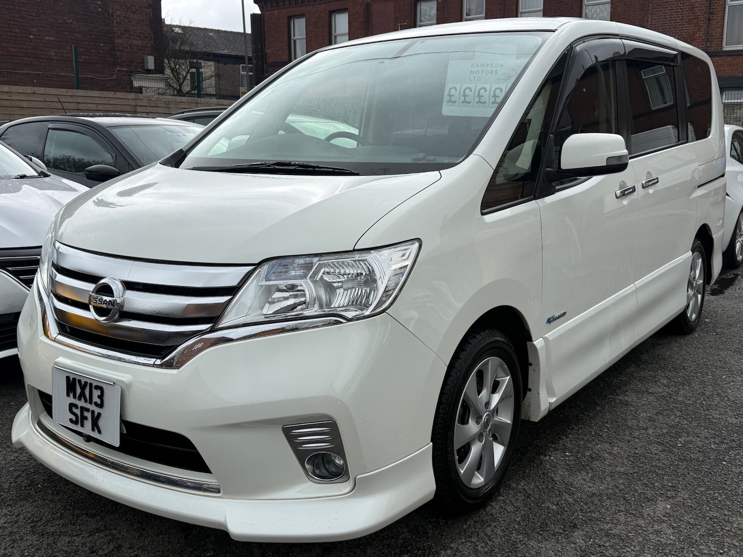 Used Nissan Serena 2024 for sale - 78071025: Photo 2