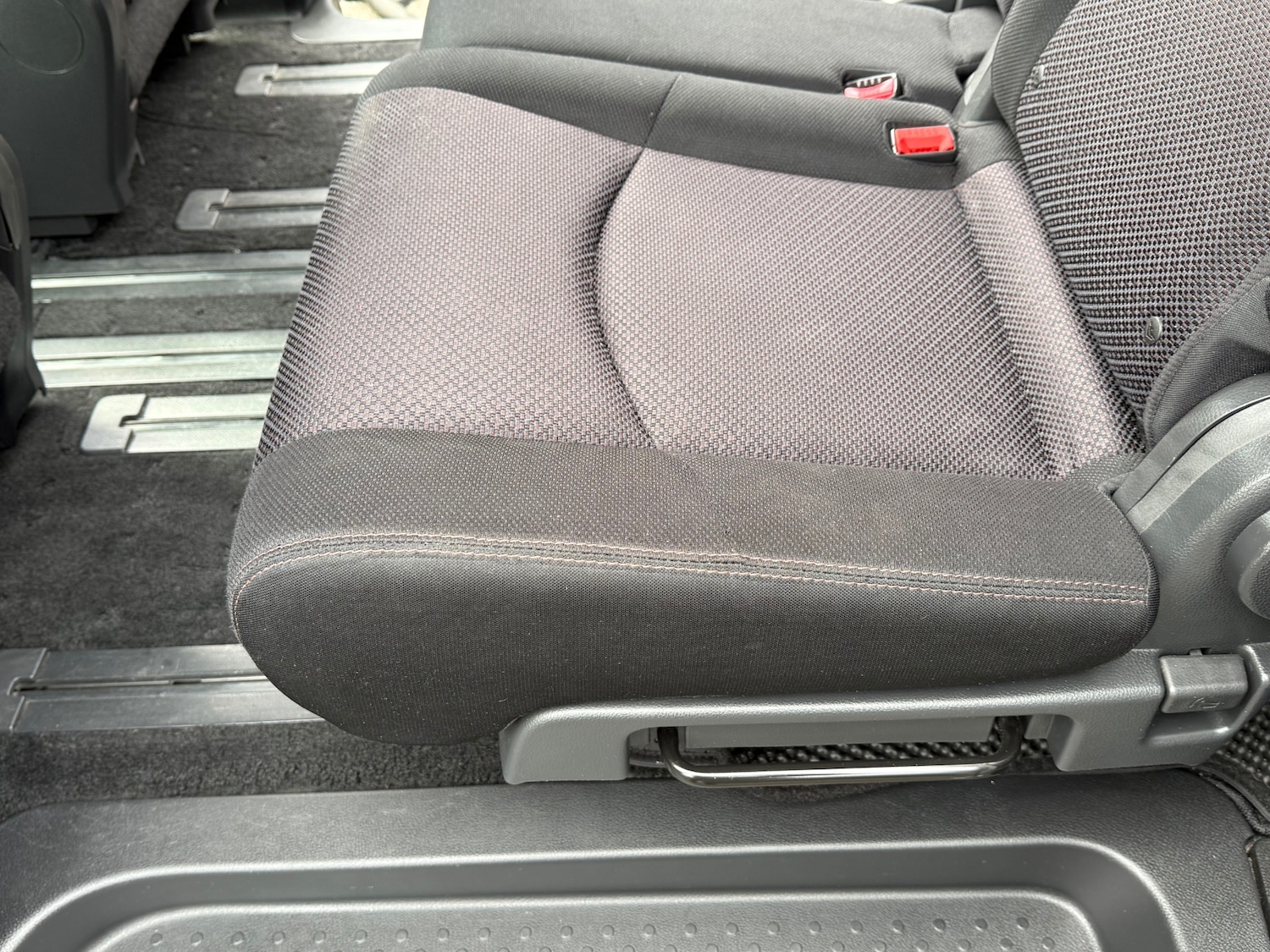 Used Nissan Serena 2024 for sale - 78071025: Photo 29