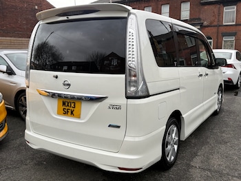 Used Nissan Serena 2013 for sale - 78071025: Photo