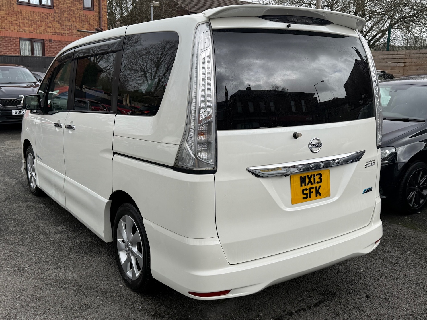 Used Nissan Serena 2024 for sale - 78071025: Photo 4