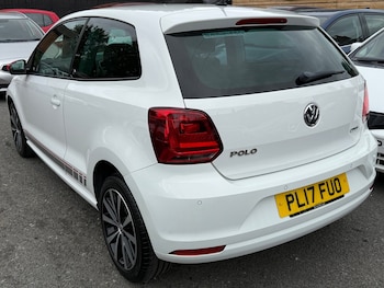 Used Volkswagen Polo 2017 for sale - 75641582: Photo