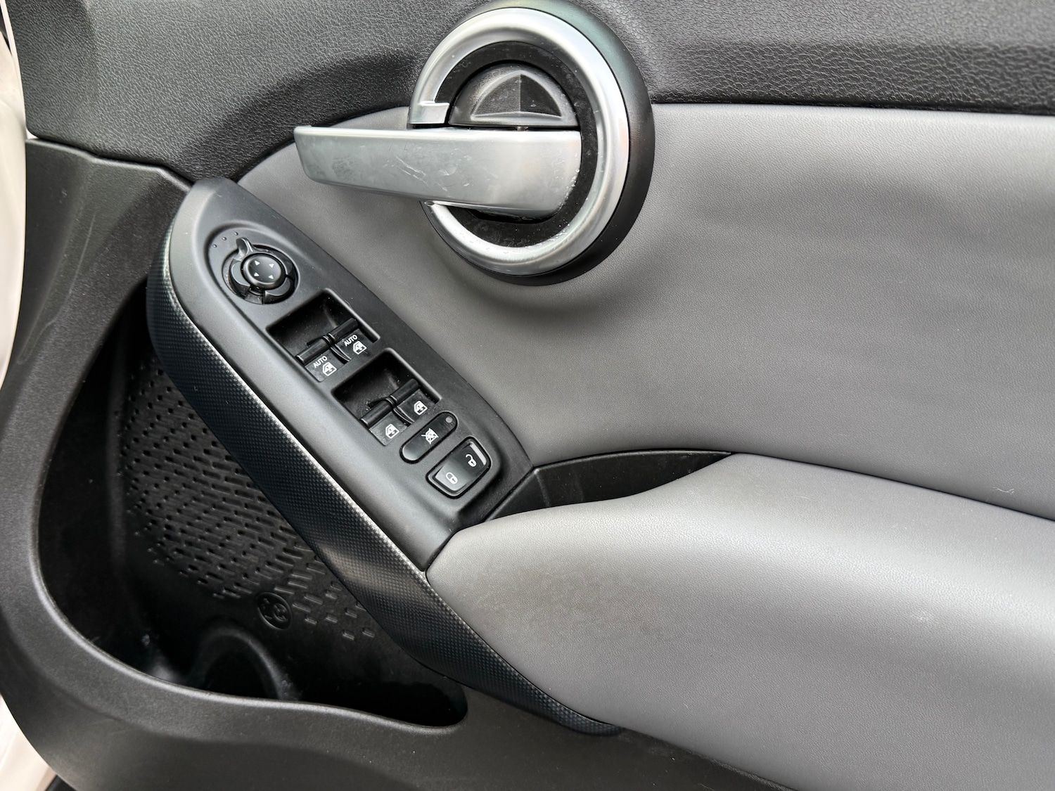 Used Fiat 500X 2015 for sale - 77581559: Photo 29